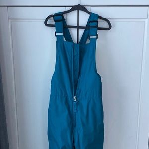 Lands end kids snow bib, size 5